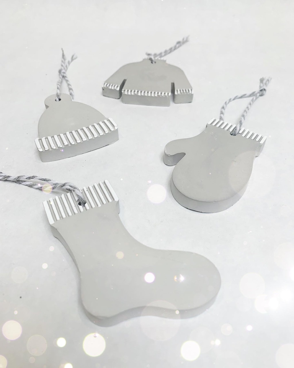 681D02C4-5AF4-4464-9154-8FF7AA1EDA07 Scandi tree decorations