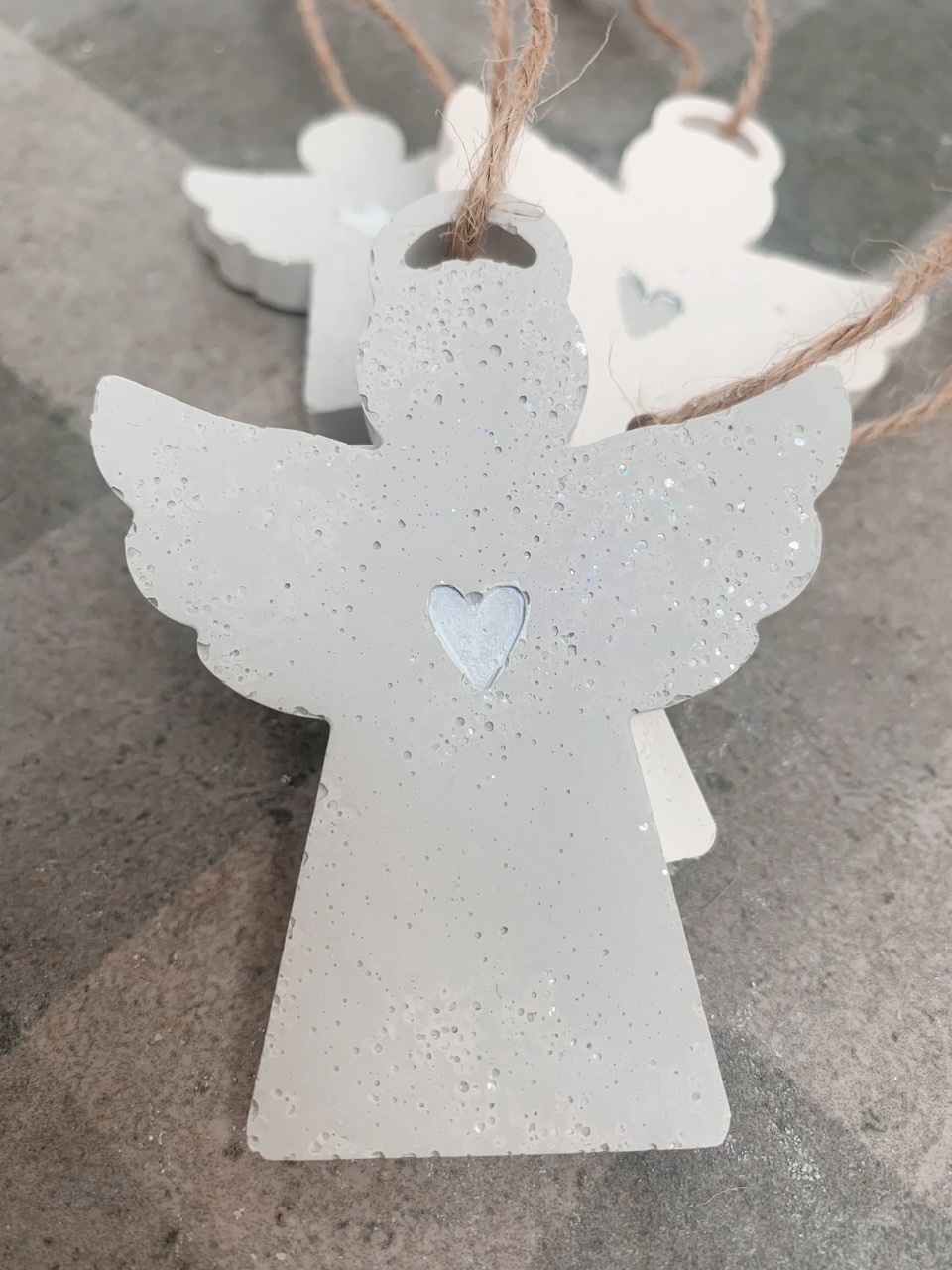 875F65CC-461E-4A8F-B396-BD89A4494E81 Christmas angels